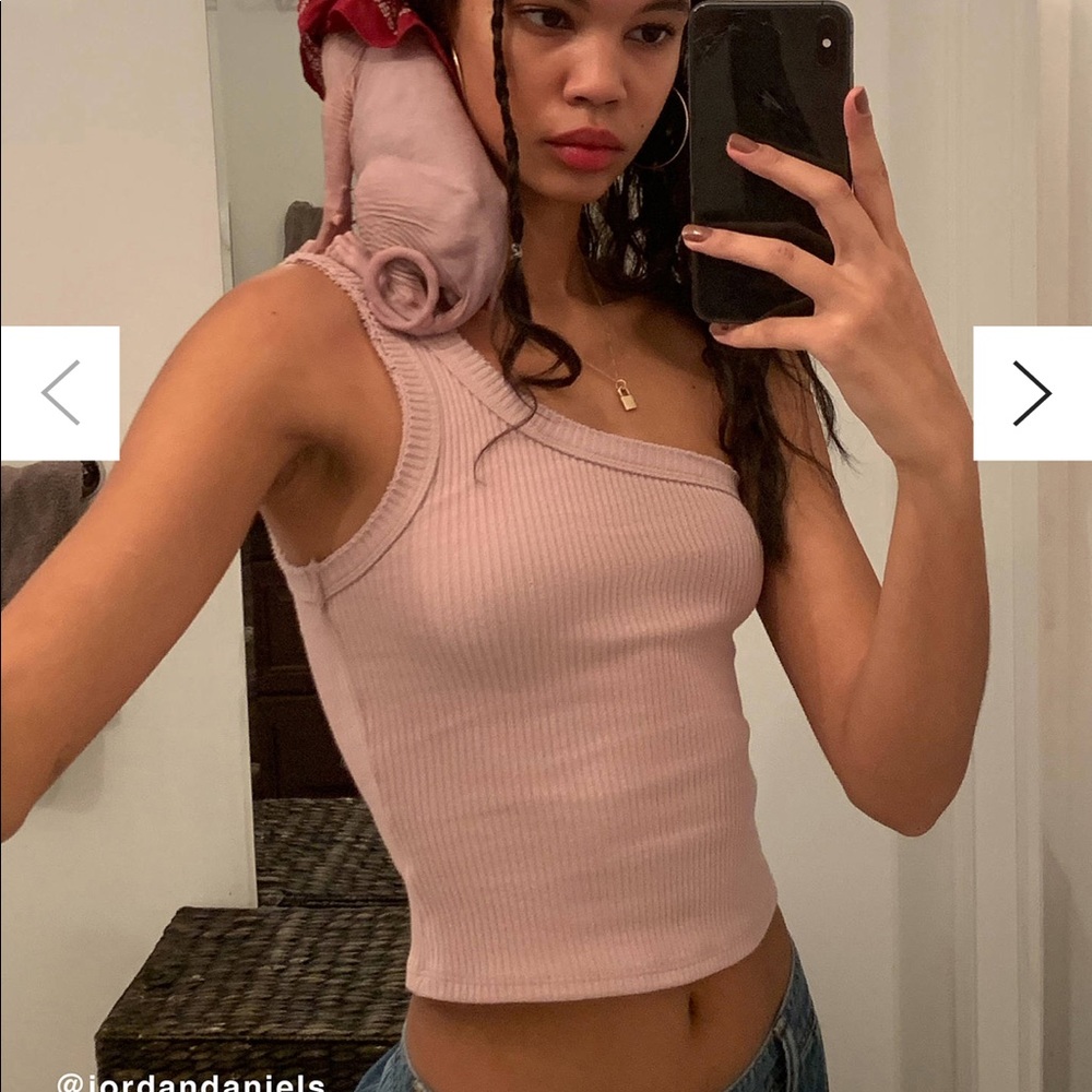 URBAN OUTFITTERS STRIPED CROP TOP